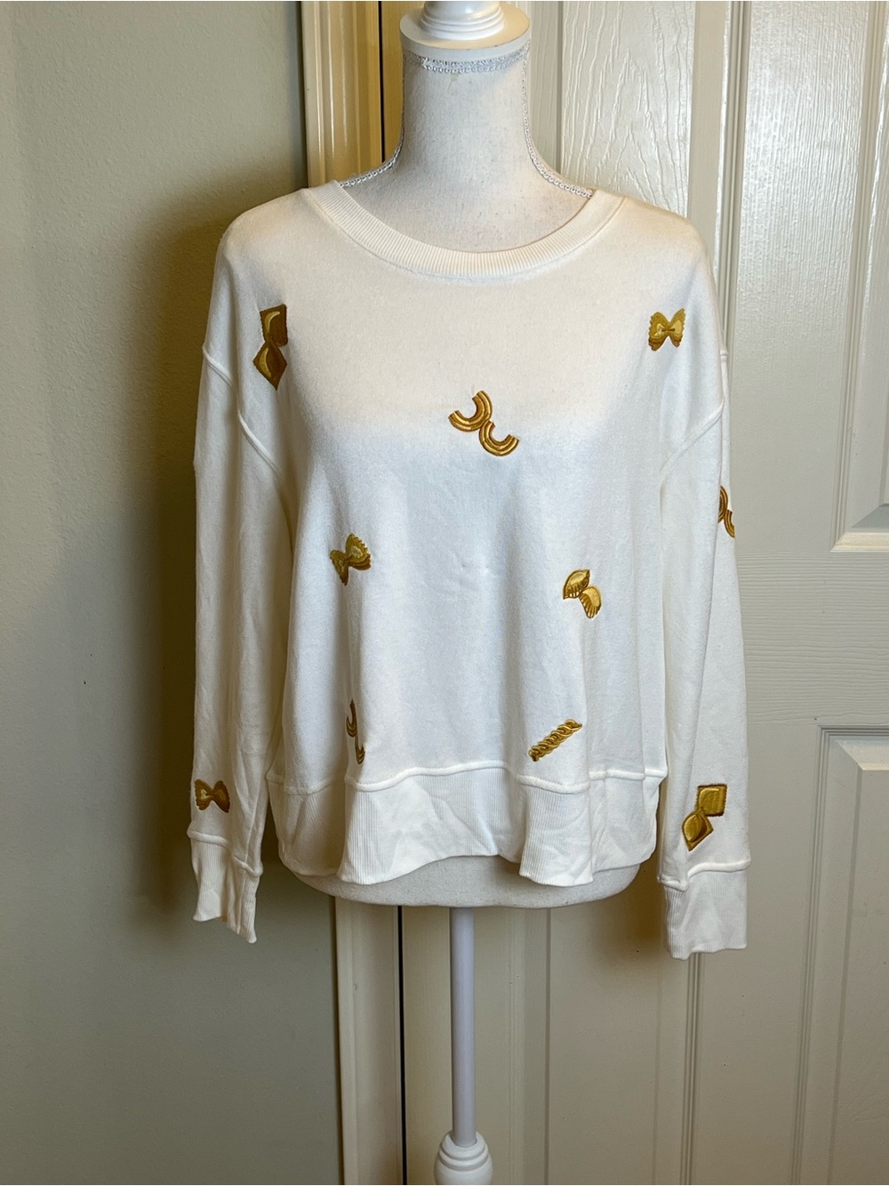JANE + DELANCEY Embroidered Pastas Lightweight Sweatshirt